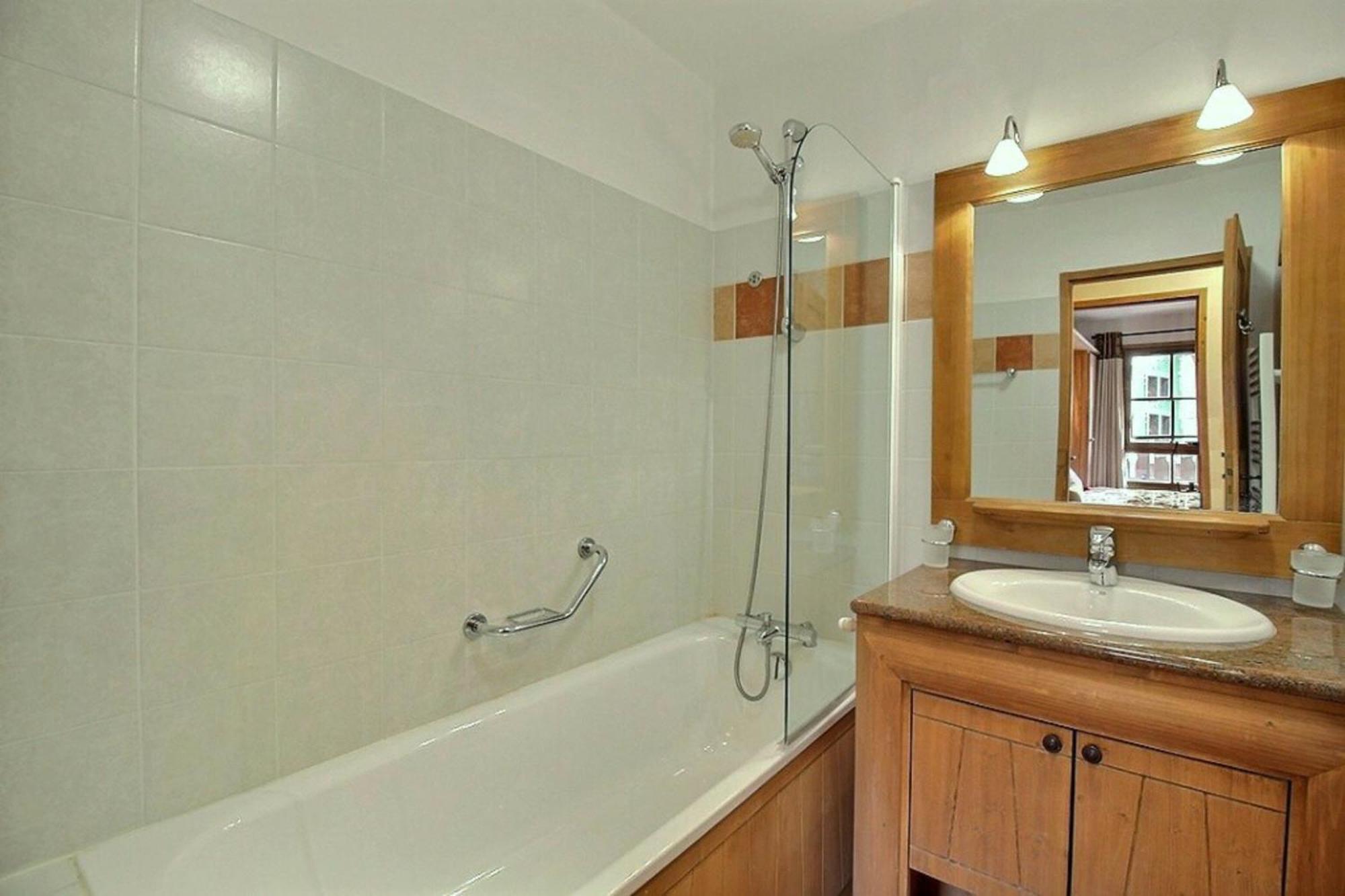 Arc 1950 - Appartement Moderne - Sauna Hammam Jacuzzi - 4 Personnes Les Arcs  Dış mekan fotoğraf