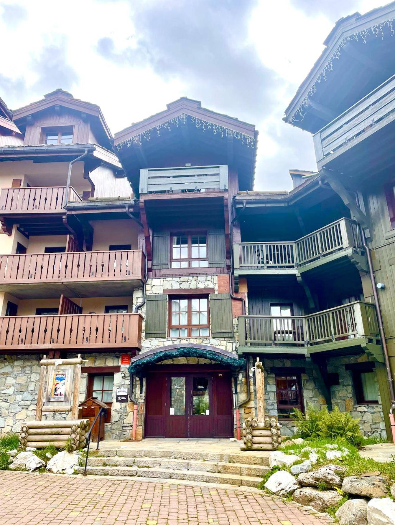 Arc 1950 - Appartement Moderne - Sauna Hammam Jacuzzi - 4 Personnes Les Arcs  Dış mekan fotoğraf